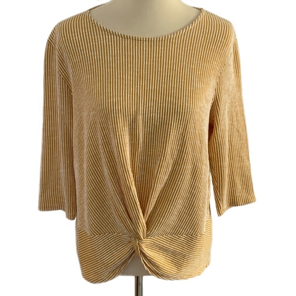 Anthropologie Tops - Anthropologie W5 Twist Front 3/4 Sleeve Top